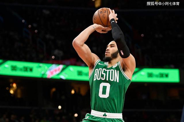  塔图姆全面发挥凯尔特人客场击溃公牛